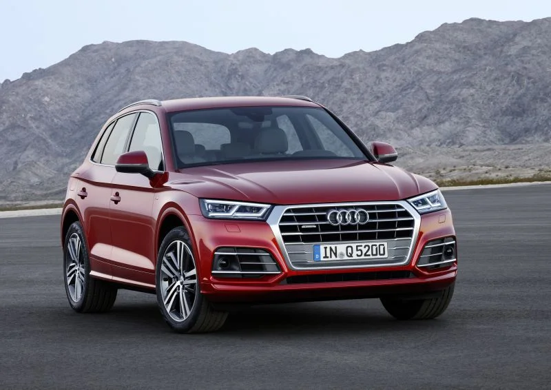 Audi Q5 2.0 TDI (150 Hp)2016 - 2018 thumbnail 4