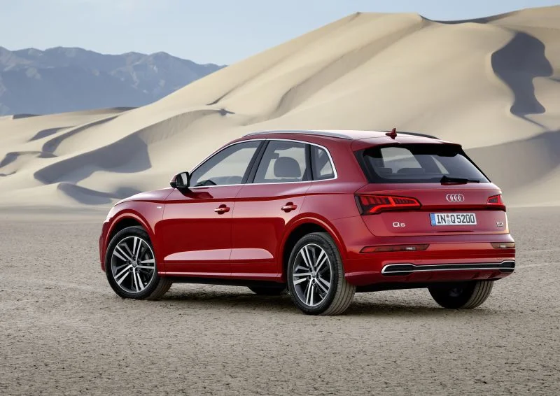 Audi Q5 2.0 TDI (150 Hp)2016 - 2018 thumbnail 5
