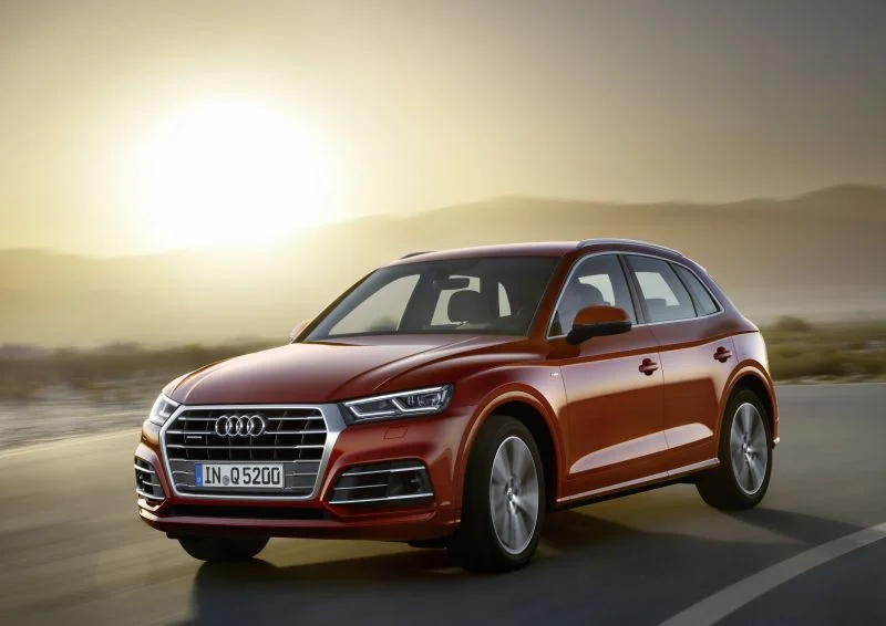 Audi Q5 2.0 TDI (150 Hp)2016 - 2018 thumbnail 6