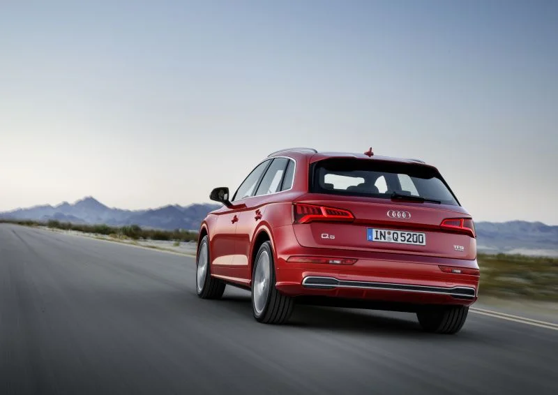Audi Q5 2.0 TDI (150 Hp)2016 - 2018 thumbnail 8