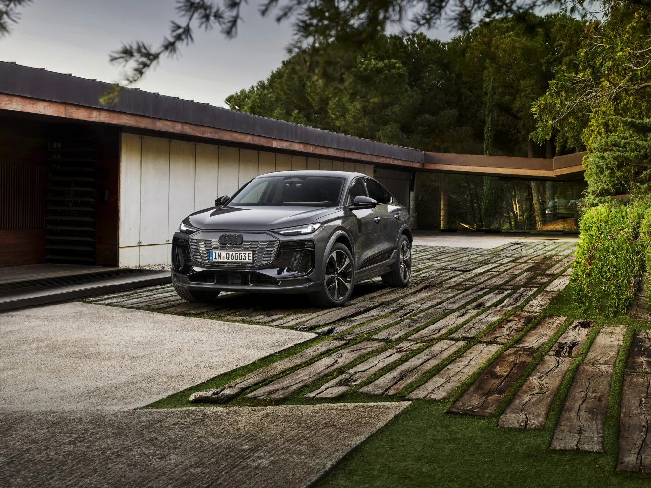 Audi Q6 e-tron 100 kWh (388 Hp) quattro2024 - - 1
