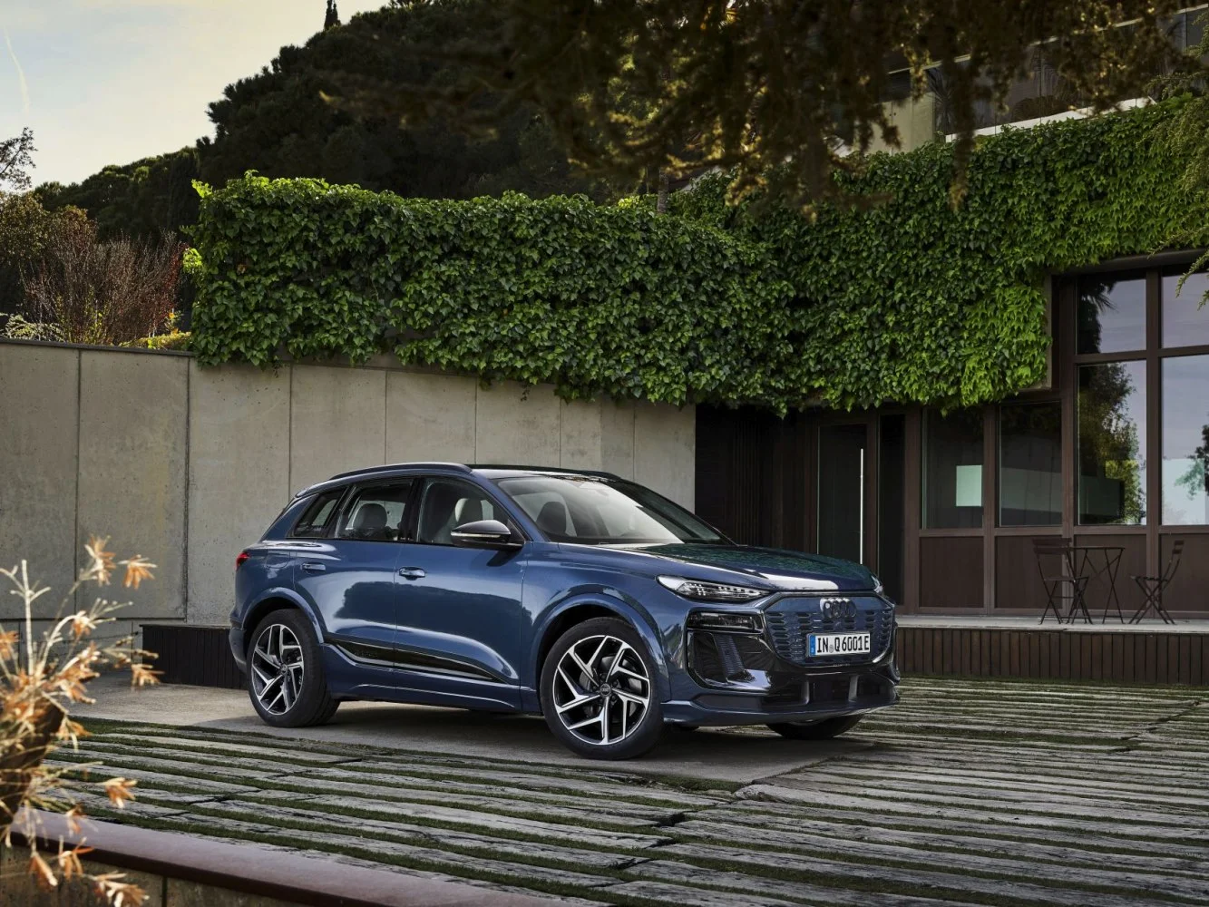 Audi Q6 e-tron 100 kWh (388 Hp) quattro2024 - thumbnail 12
