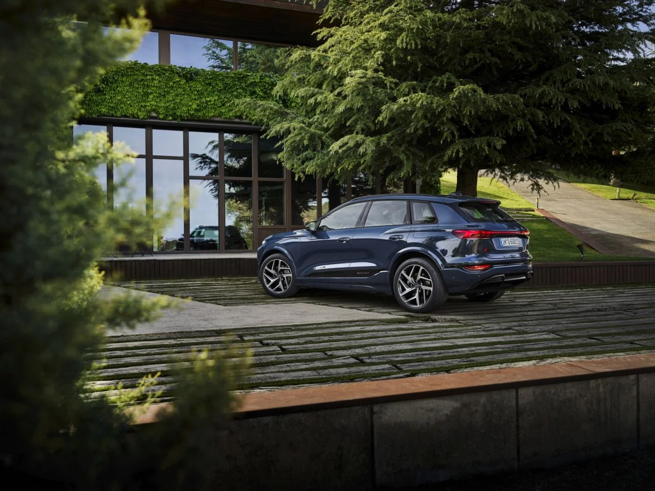 Audi Q6 e-tron 100 kWh (388 Hp) quattro2024 - thumbnail 13