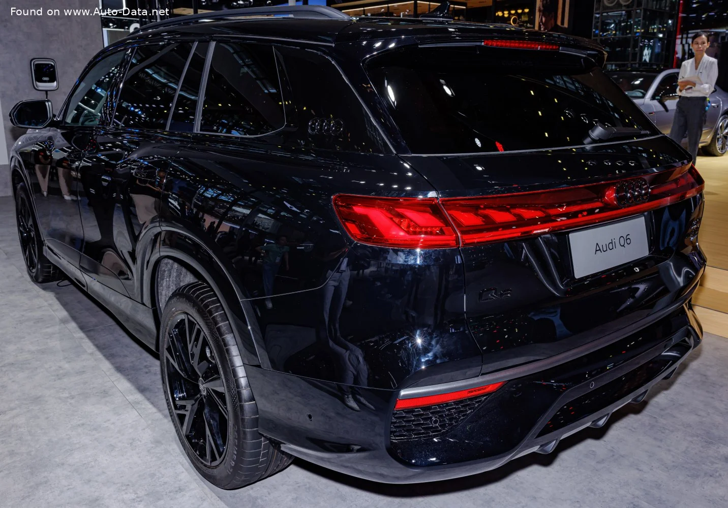 Audi Q6 40 TFSI (231 Hp) quattro S tronic2022 - thumbnail 3