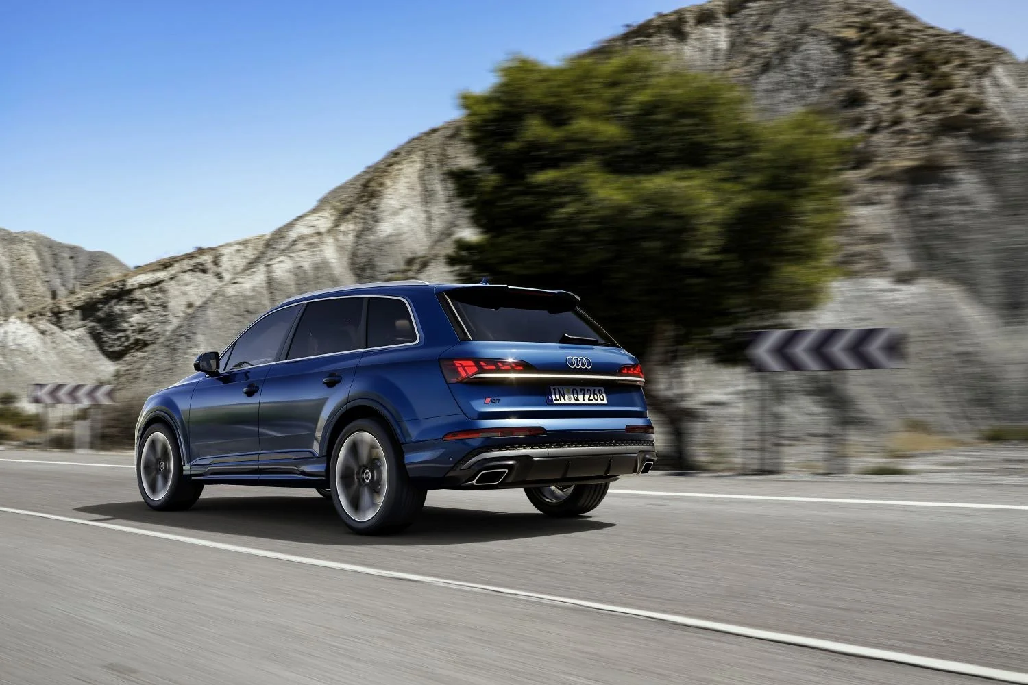 Audi Q7 45 TDI V6 (231 Hp) Mild Hybrid quattro tiptronic2024 - thumbnail 15