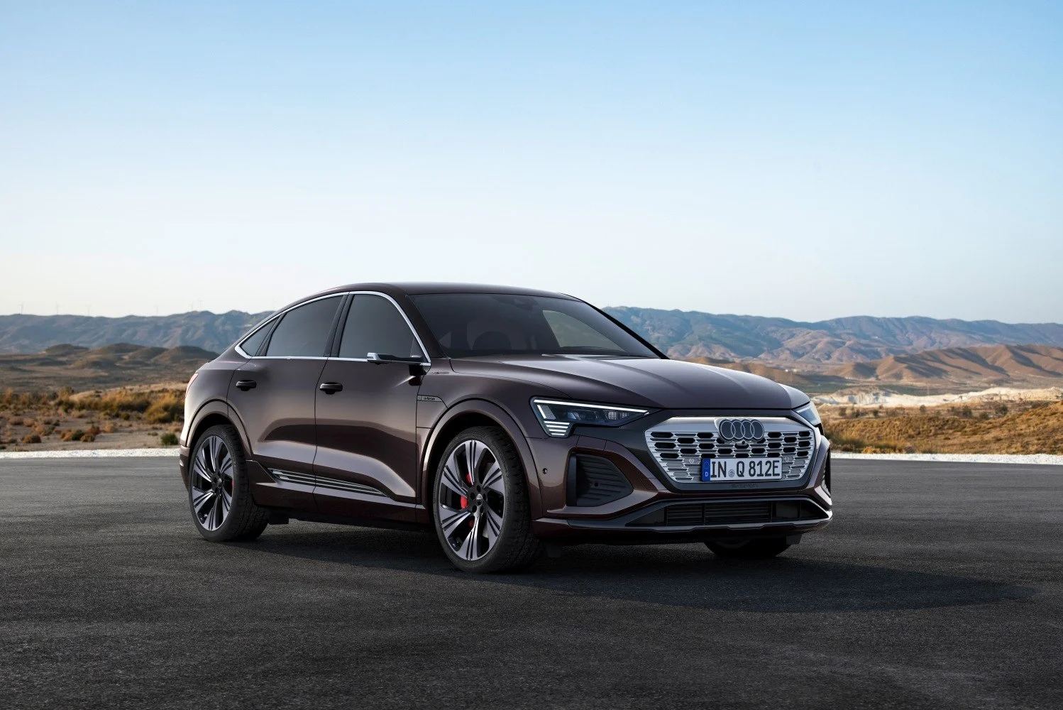 Audi Q8 e-tron 50 95 kWh (340 Hp) quattro2022 - - 1