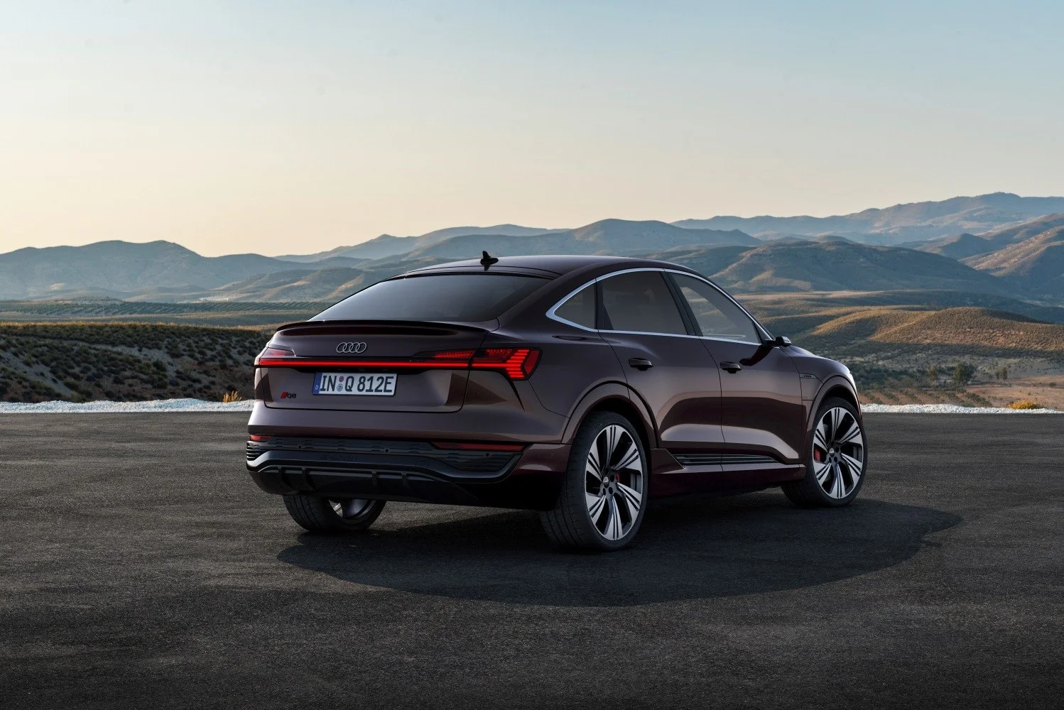 Audi Q8 e-tron 50 95 kWh (340 Hp) quattro2022 - thumbnail 7