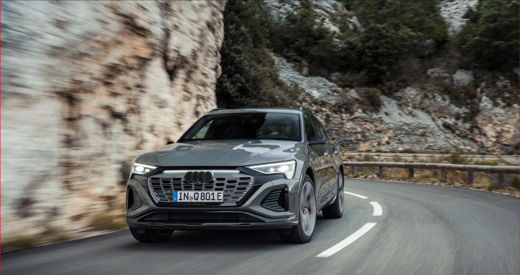 Audi Q8 e-tron 50 95 kWh (340 Hp) quattro2022 - - 1
