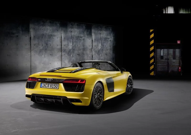Audi R8 5.2 FSI V10 (540 Hp) quattro S tronic2016 - 2018 thumbnail 2