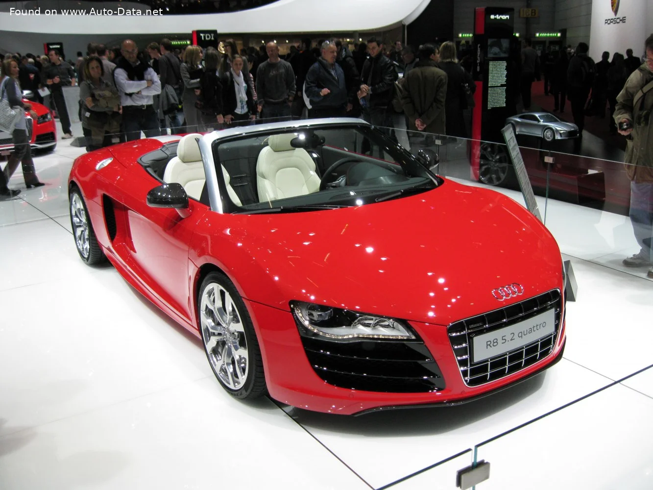 Audi R8 4.2 FSI V8 (430 Hp) quattro2011 - 2012 thumbnail 7