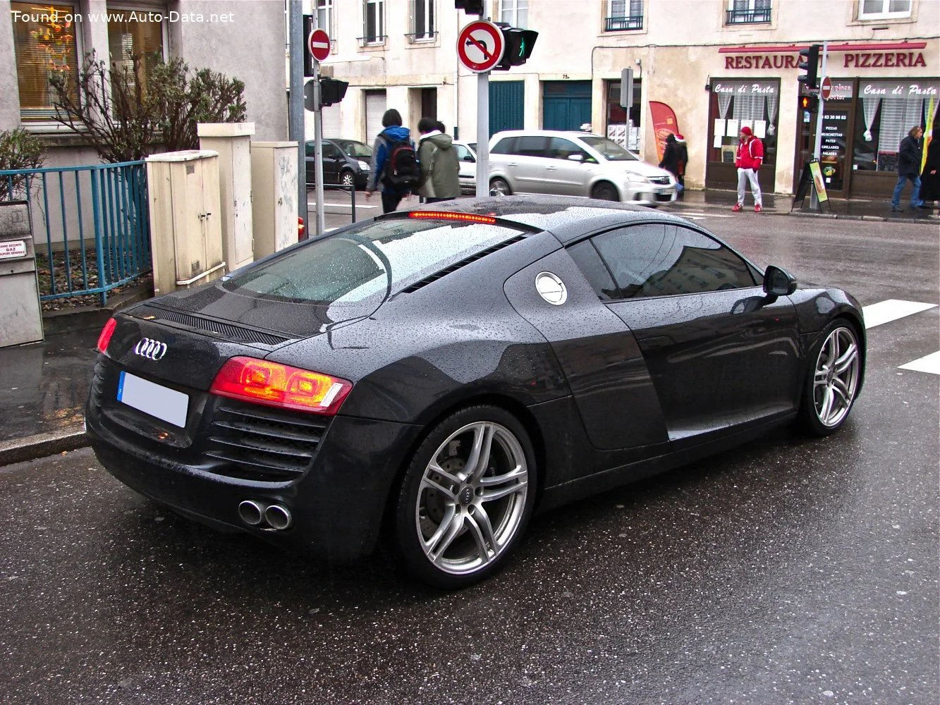 Audi R8 4.2 FSI V8 (420 Hp) quattro2006 - 2012 thumbnail 9
