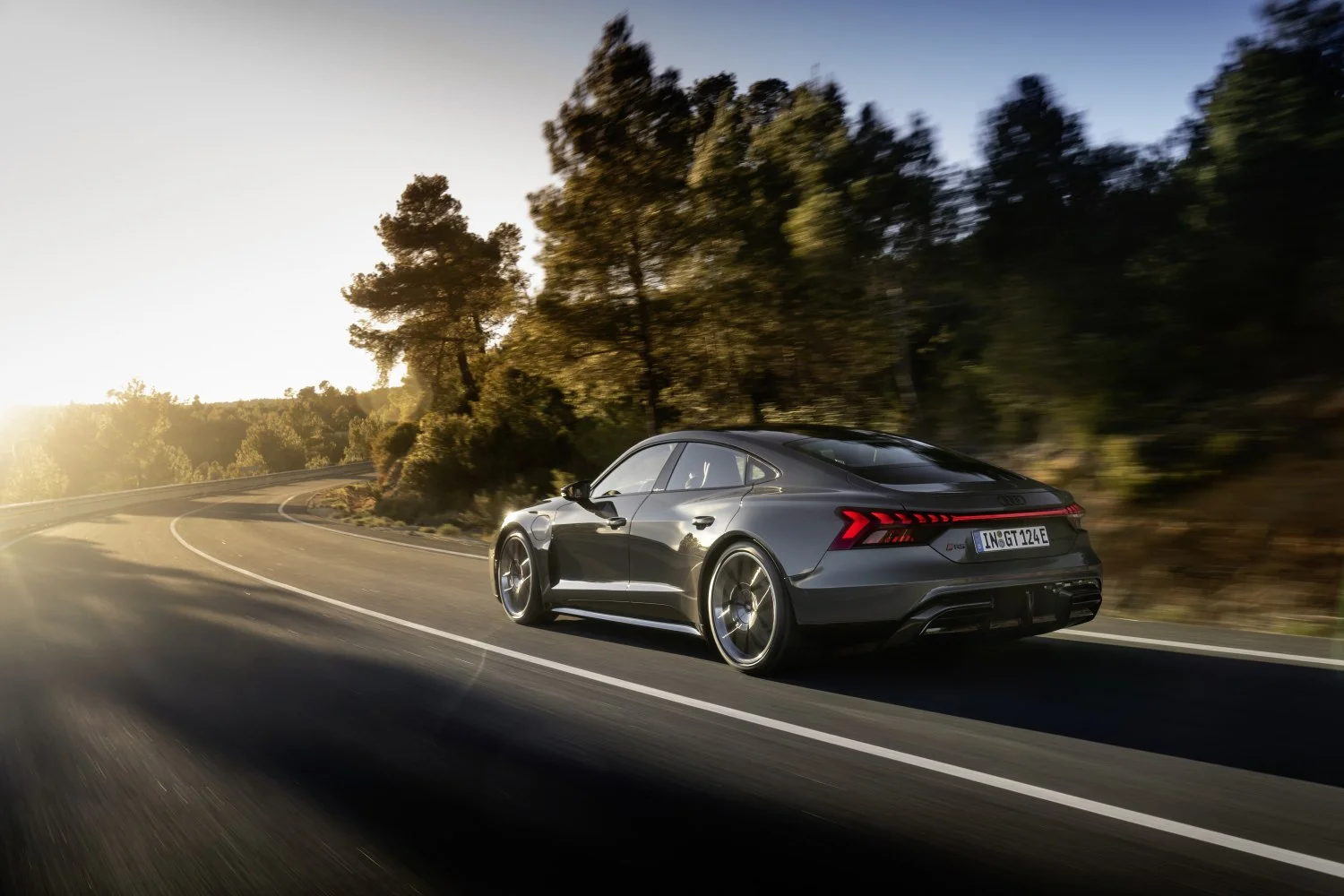 Audi RS e-tron GT 105 kWh (856 Hp) quattro2024 - thumbnail 12