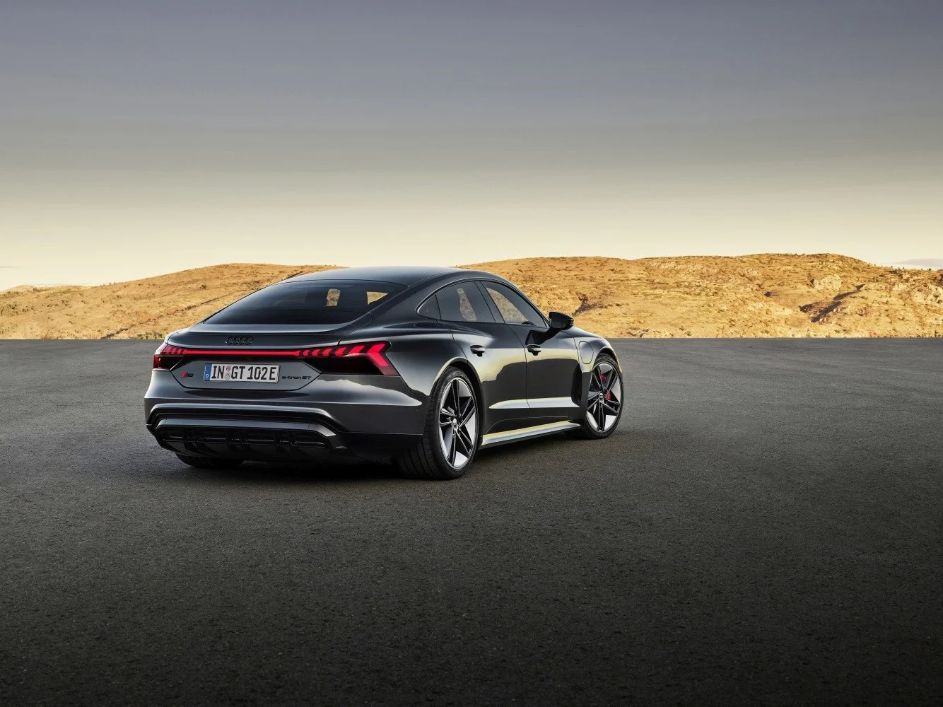 Audi RS e-tron GT 93.4 kWh (646 Hp) quattro2021 - 2024 thumbnail 2