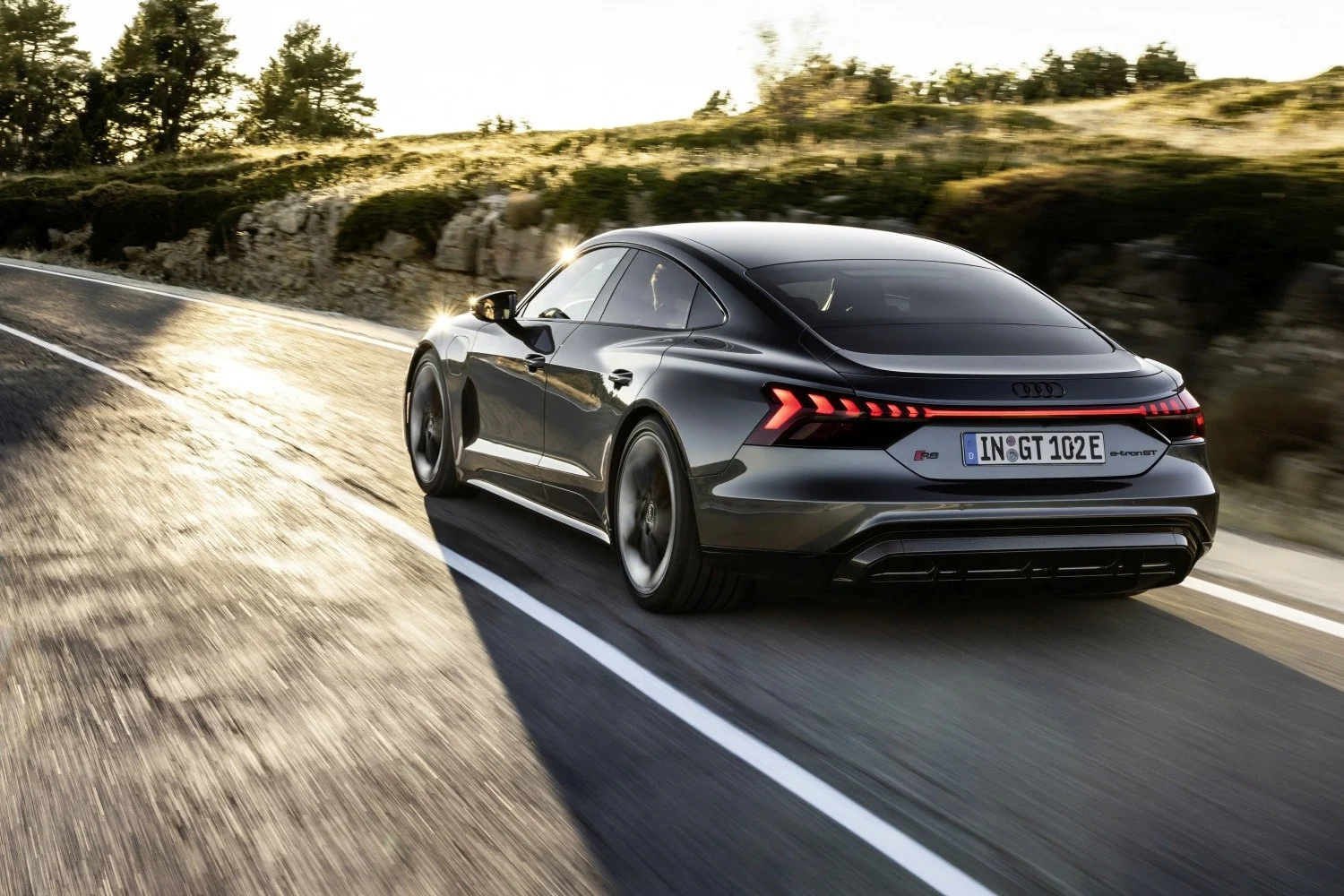 Audi RS e-tron GT 93.4 kWh (646 Hp) quattro2021 - 2024 thumbnail 3