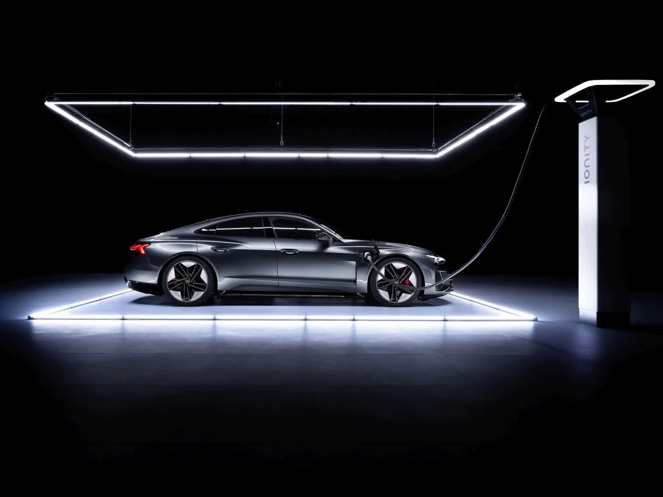 Audi RS e-tron GT 93.4 kWh (646 Hp) quattro2021 - 2024 thumbnail 5