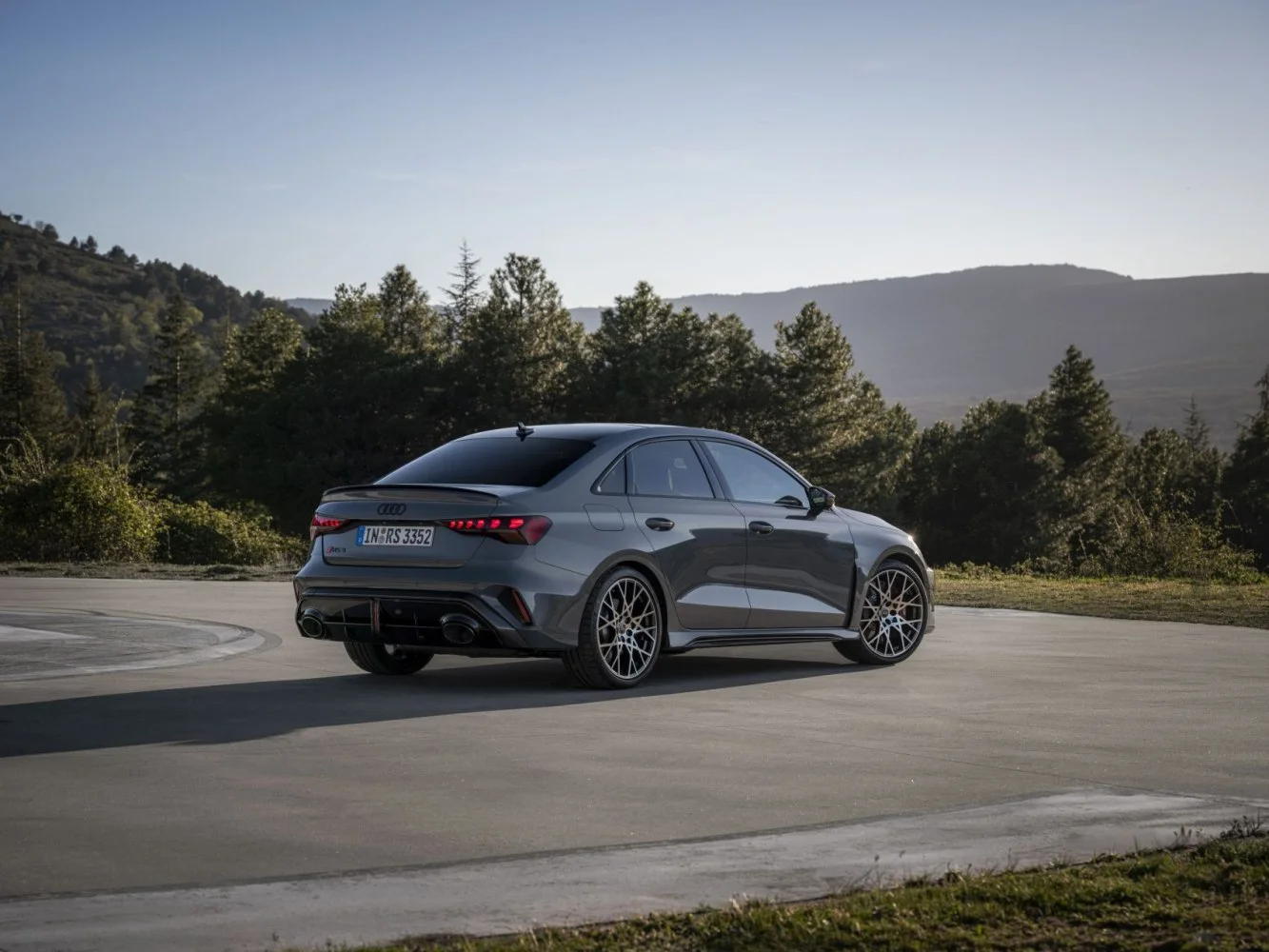 Audi RS3 2.5 TFSI (400 Hp) quattro S tronic2024 - thumbnail 13