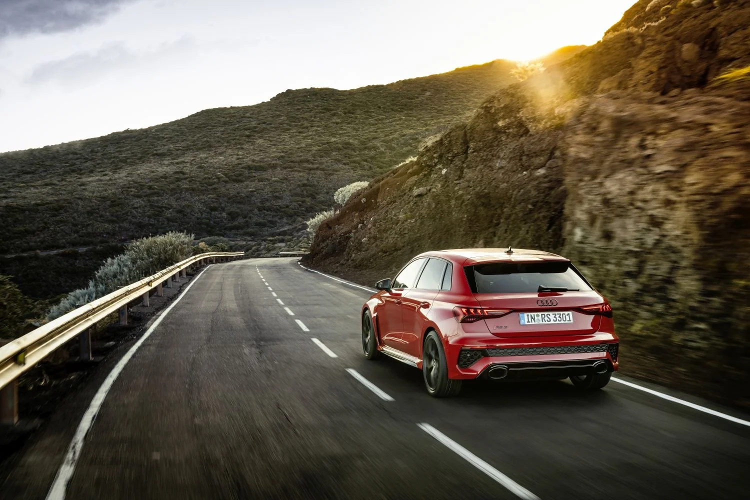 Audi RS3 2.5 TFSI (400 Hp) quattro S tronic2021 - 2024 thumbnail 6
