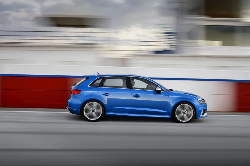 Audi RS3 2.5 TFSI (400 Hp) quattro S tronic2017 - 2020 thumbnail 5