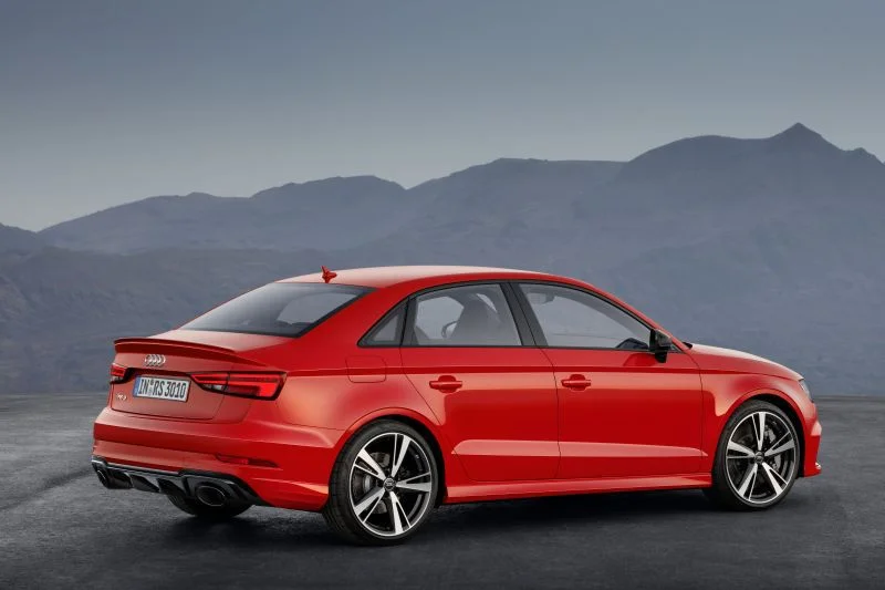 Audi RS3 2.5 TFSI (400 Hp) quattro S tronic2017 - 2020 thumbnail 3