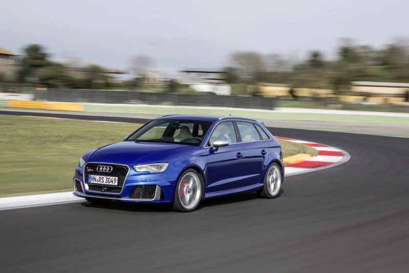 Audi RS3 2.5 TFSI (367 Hp) quattro S tronic2015 - 2016 - 1