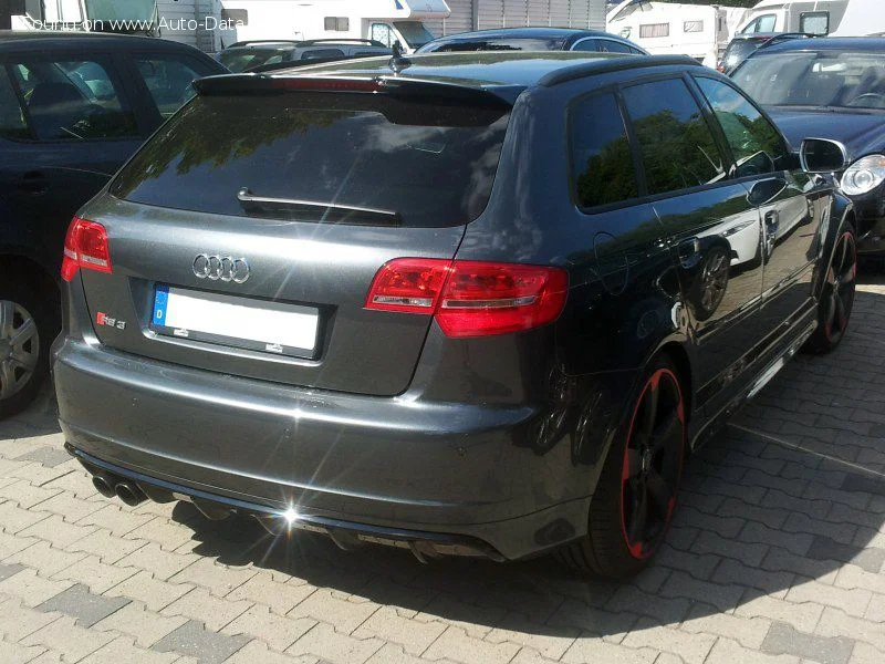 Audi RS3 2.5 TFSI (340 Hp) quattro S tronic2011 - 2012 thumbnail 4