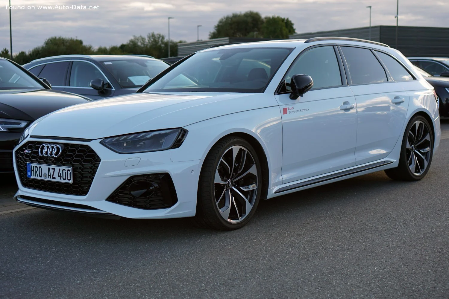 Audi RS4 2.9 TFSI V6 (450 Hp) quattro tiptronic2019 - thumbnail 18
