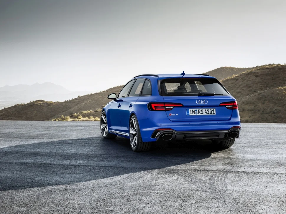 Audi RS4 2.9 TFSI (450 Hp) quattro tiptronic2017 - 2019 thumbnail 2