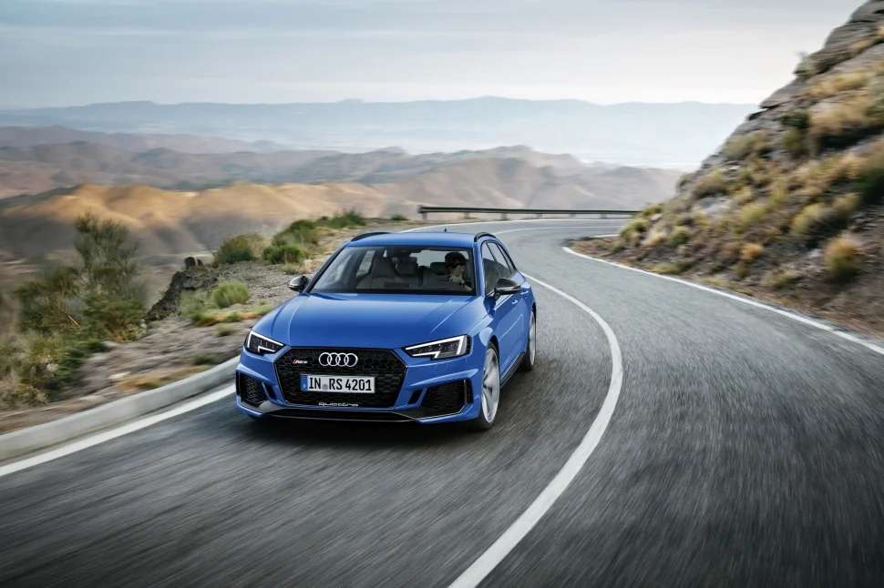 Audi RS4 2.9 TFSI (450 Hp) quattro tiptronic2017 - 2019 thumbnail 13