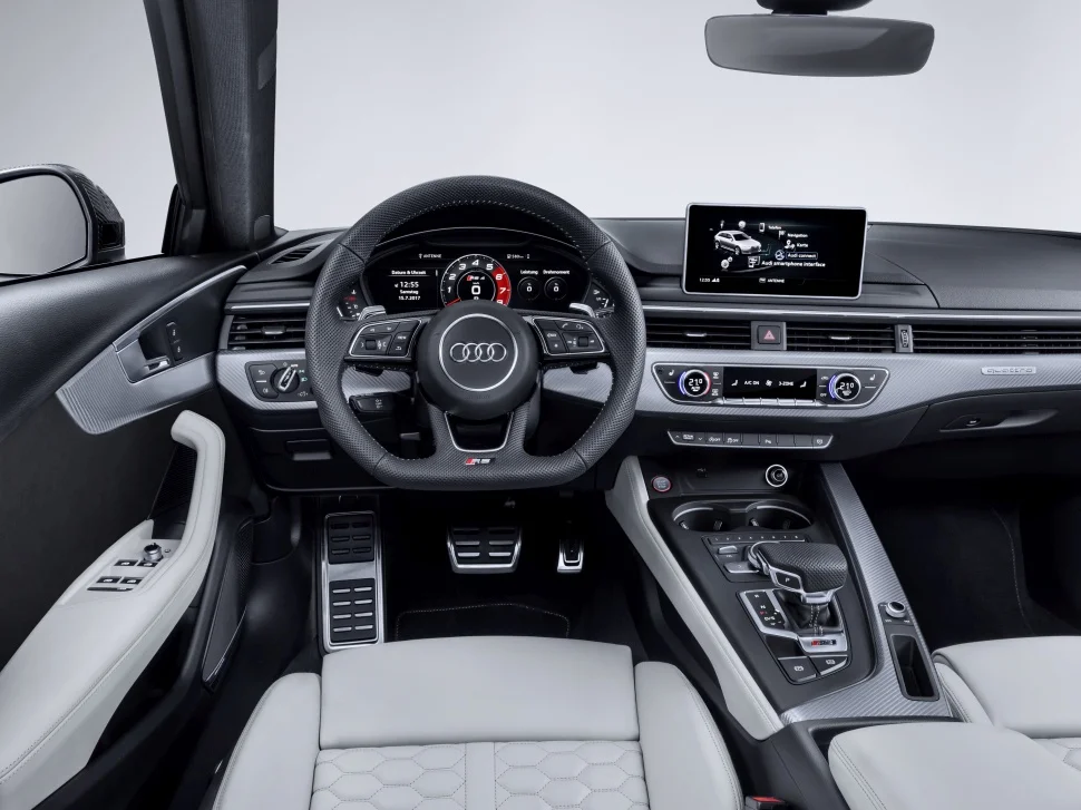 Audi RS4 2.9 TFSI (450 Hp) quattro tiptronic2017 - 2019 thumbnail 15