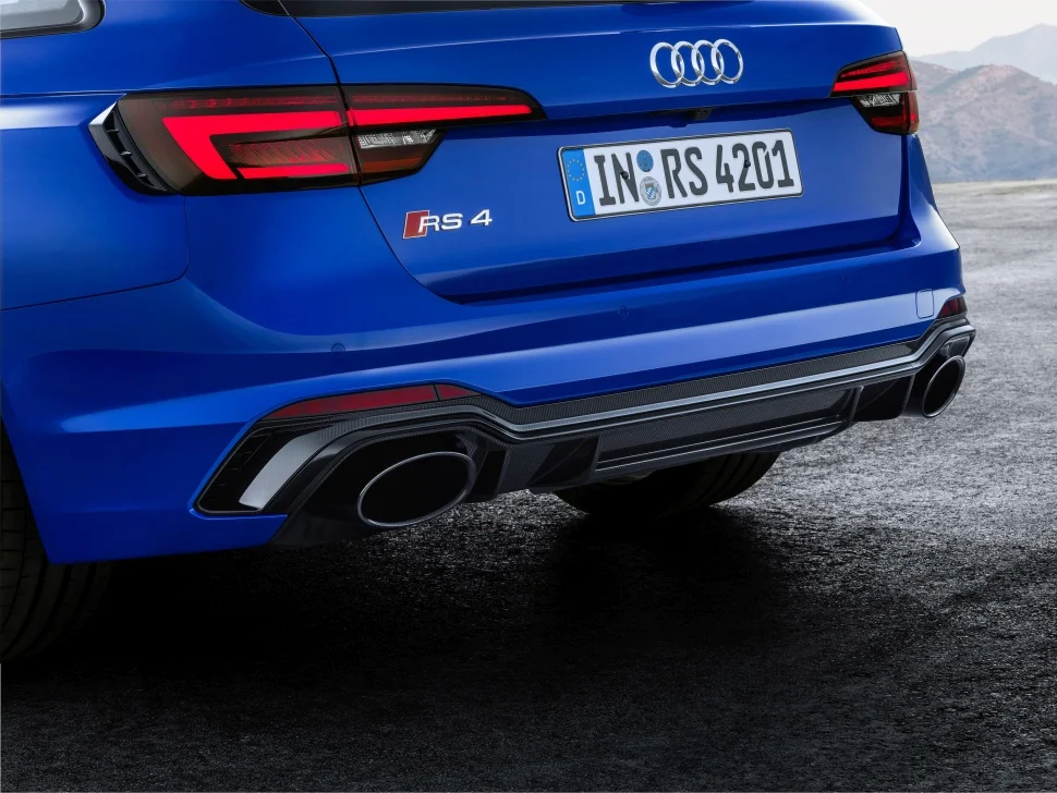 Audi RS4 2.9 TFSI (450 Hp) quattro tiptronic2017 - 2019 thumbnail 4