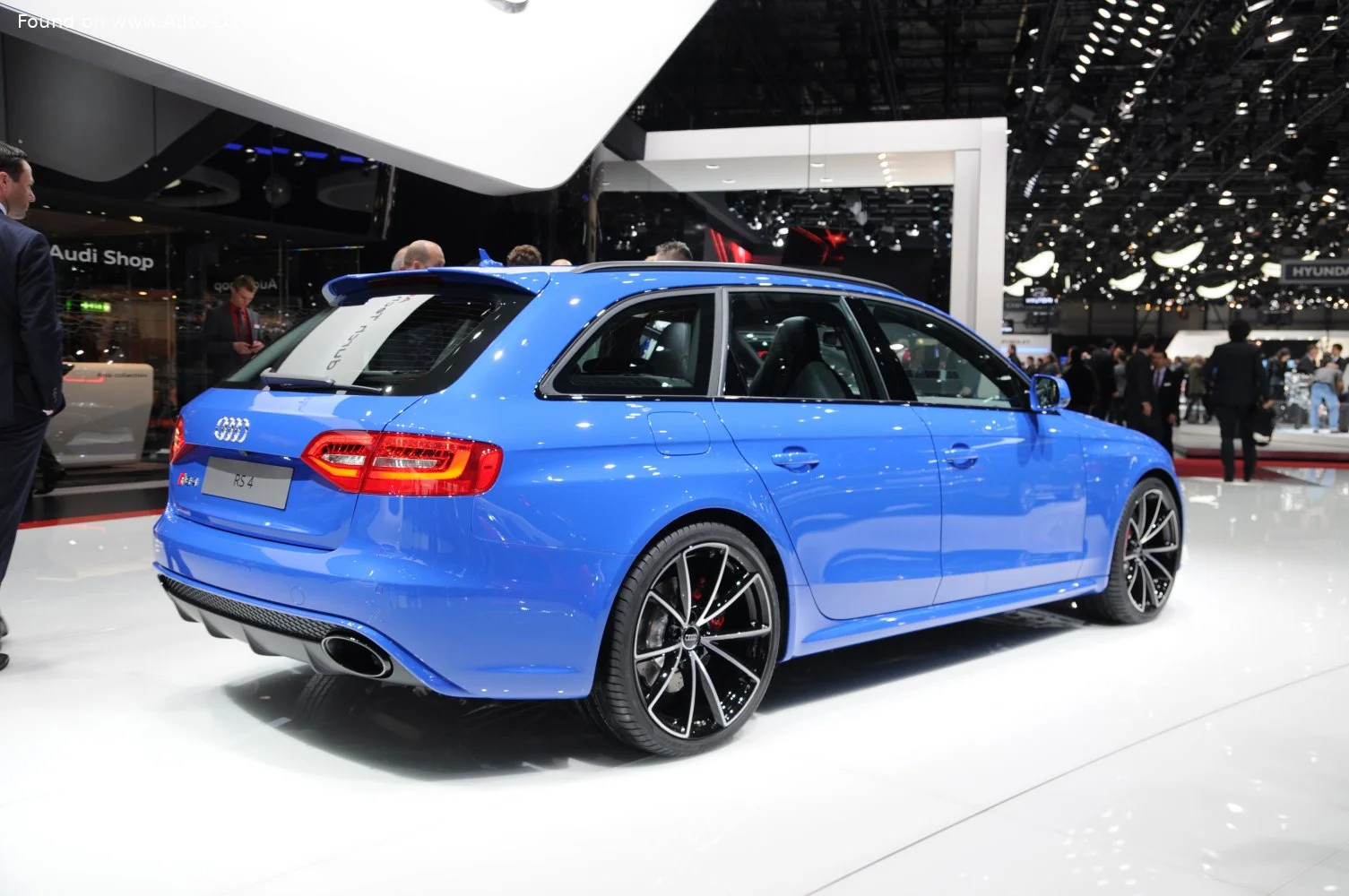 Audi RS4 4.2 FSI V8 (450 Hp) quattro S tronic2012 - 2015 thumbnail 2