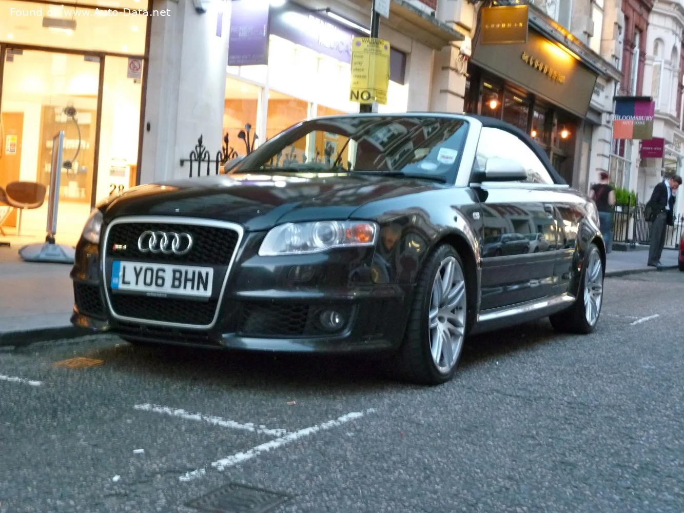Audi RS4 4.2 FSI V8 32V (420 Hp) quattro2006 - 2009 thumbnail 2