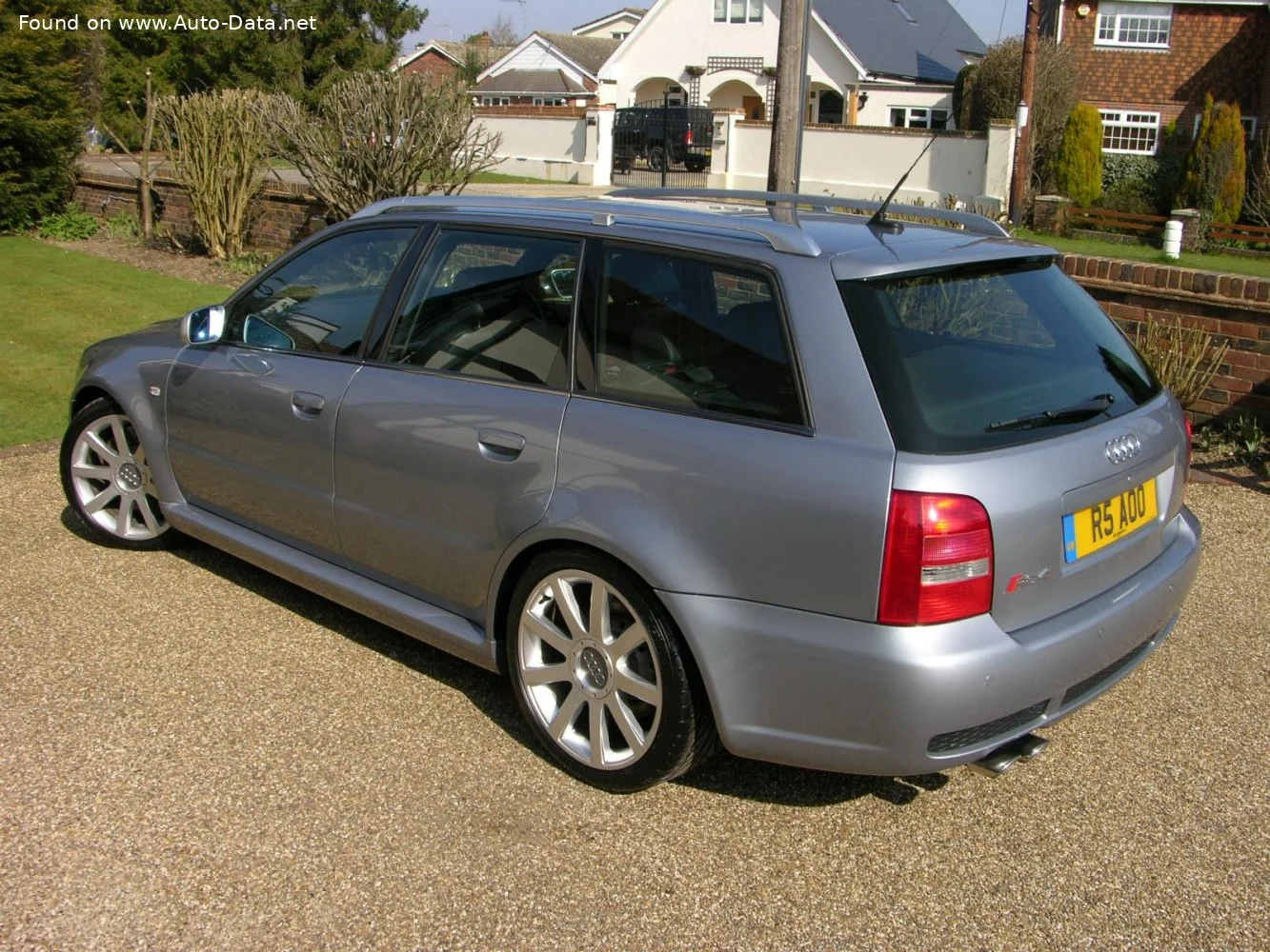 Audi RS4 2.7 T V6 (380 Hp) quattro1999 - 2001 thumbnail 8