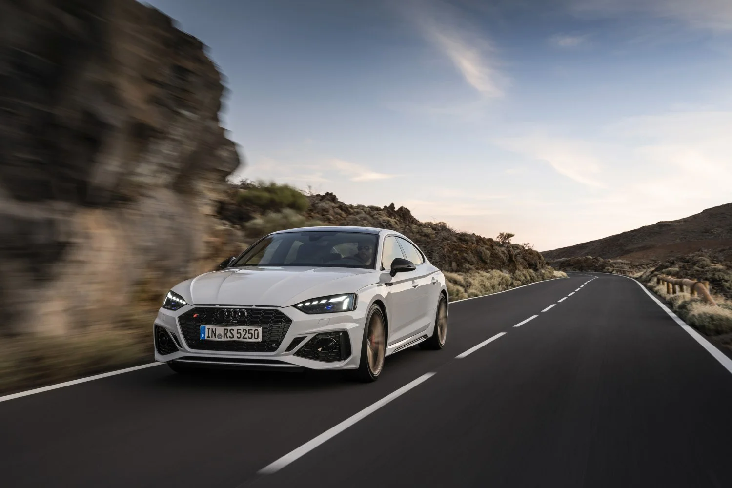 Audi RS5 2.9 TFSI V6 (450 Hp) quattro tiptronic2020 - thumbnail 2