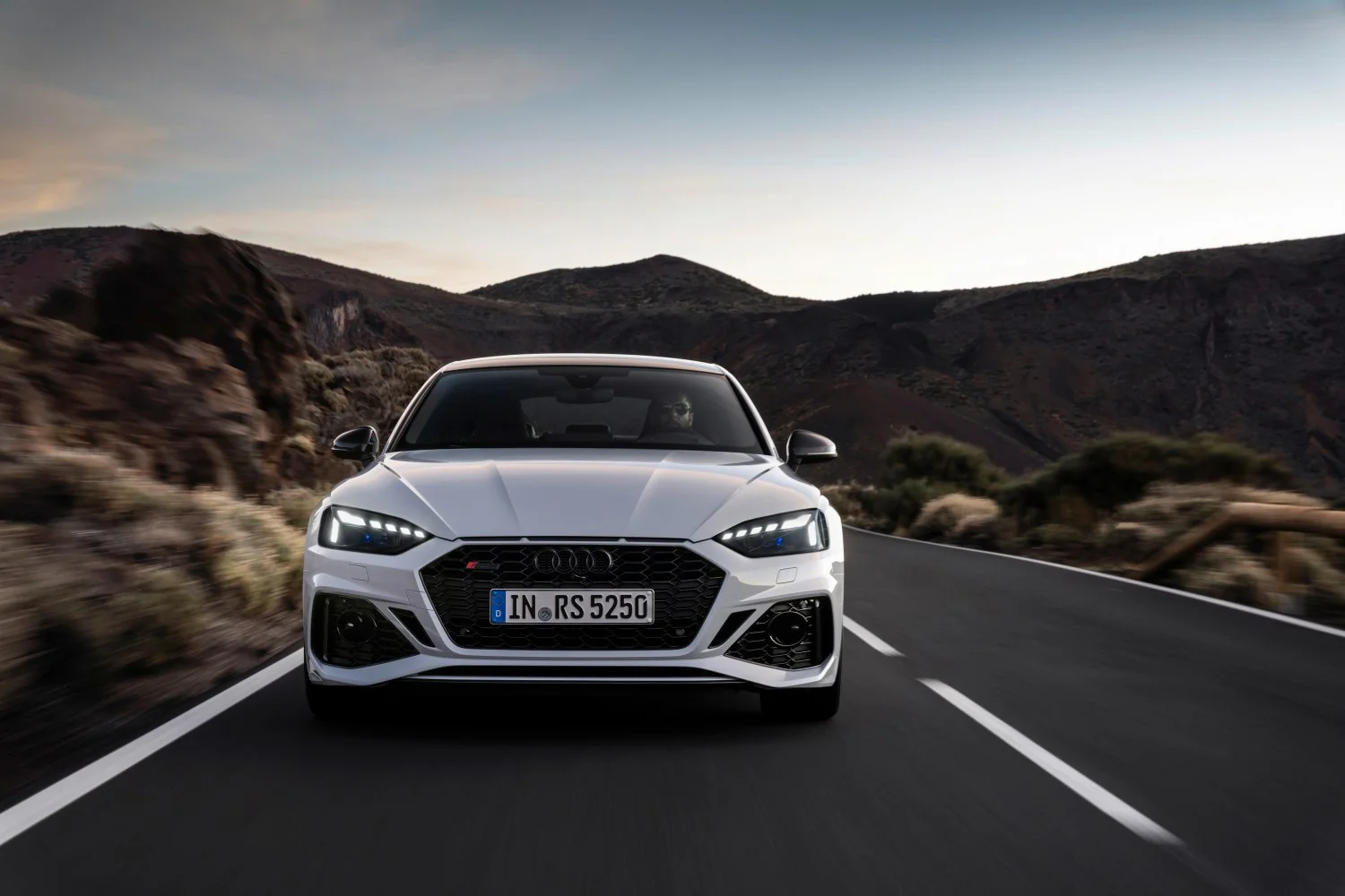 Audi RS5 2.9 TFSI V6 (450 Hp) quattro tiptronic2020 - thumbnail 3