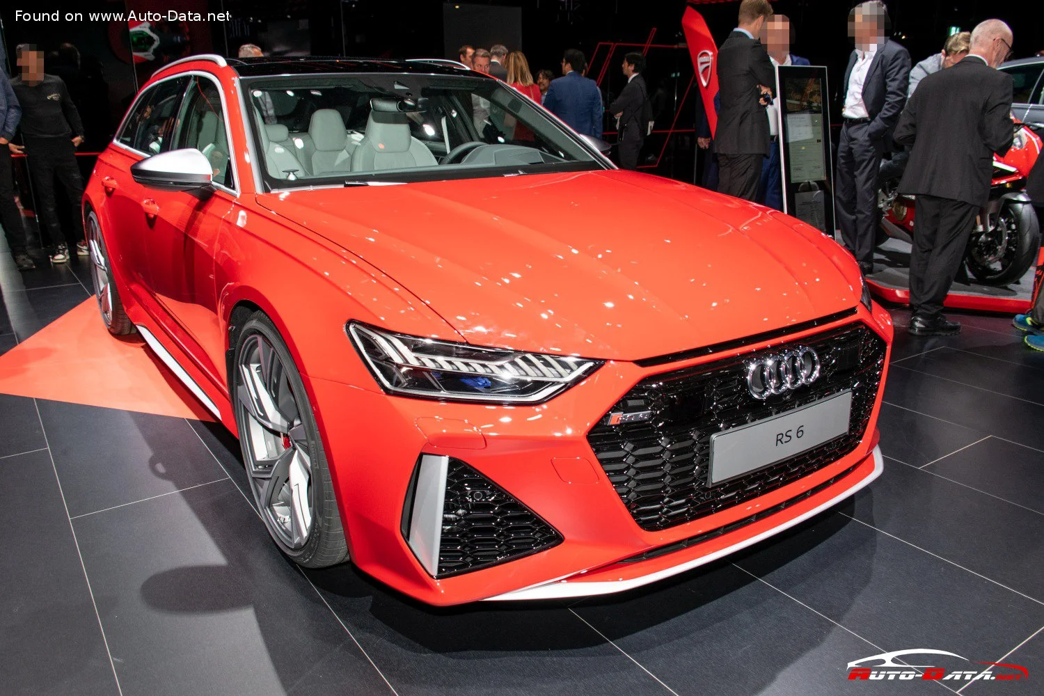 Audi RS6 4.0 TFSI V8 (600 Hp) Mild Hybrid quattro Tiptronic COD2019 - 2025 thumbnail 16