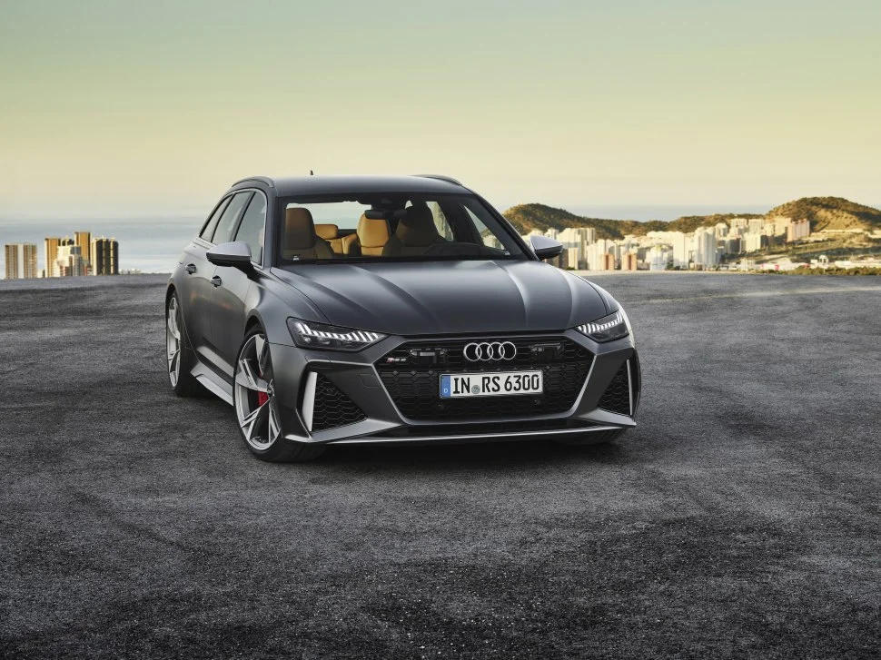 Audi RS6 4.0 TFSI V8 (600 Hp) Mild Hybrid quattro Tiptronic COD2019 - 2025 thumbnail 4