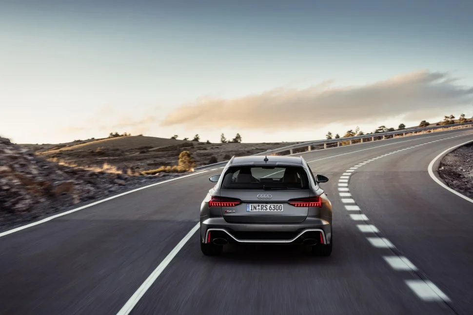 Audi RS6 4.0 TFSI V8 (600 Hp) Mild Hybrid quattro Tiptronic COD2019 - 2025 thumbnail 6