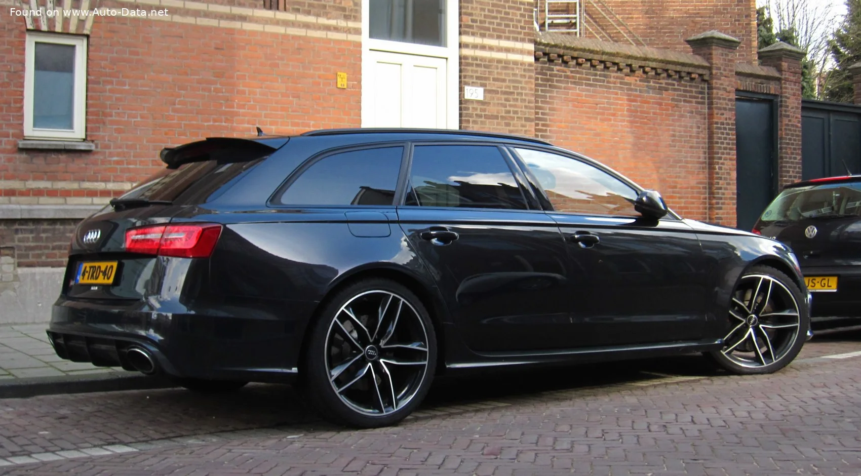 Audi RS6 4.0 TFSI V8 (560 Hp) quattro tiptronic2013 - 2014 thumbnail 2