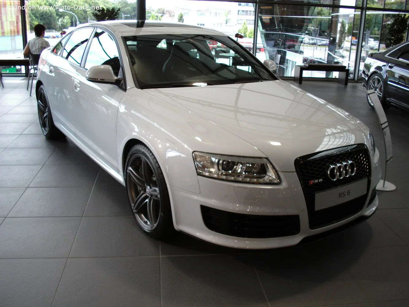 Audi RS6 5.0 TFSI V10 (580 Hp) quattro Tiptronic2008 - 2010 thumbnail 3