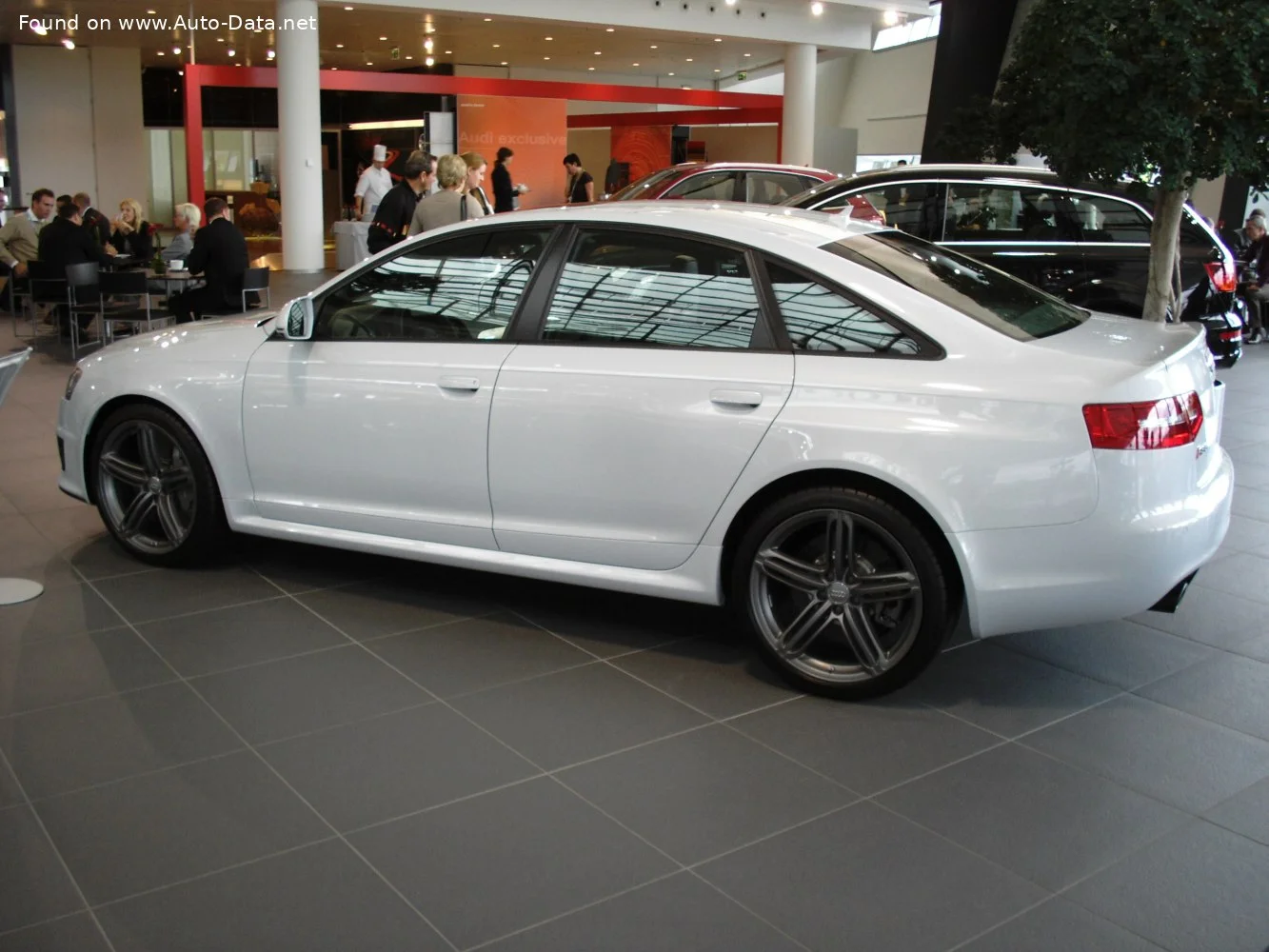 Audi RS6 5.0 TFSI V10 (580 Hp) quattro Tiptronic2008 - 2010 thumbnail 4