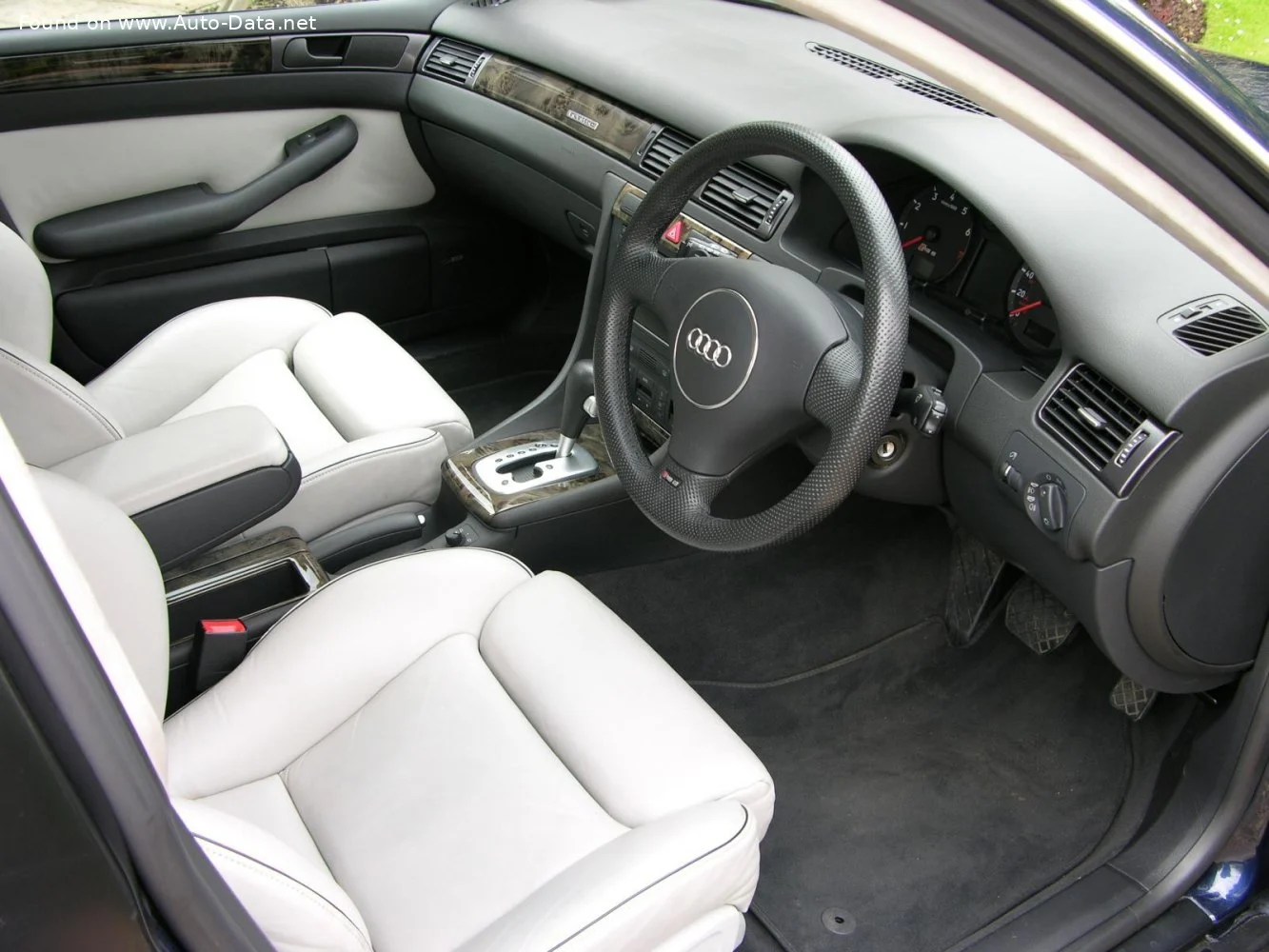 Audi RS6 4.2 BiTurbo V8 (450 Hp) quattro Tiptronic2002 - 2004 thumbnail 3