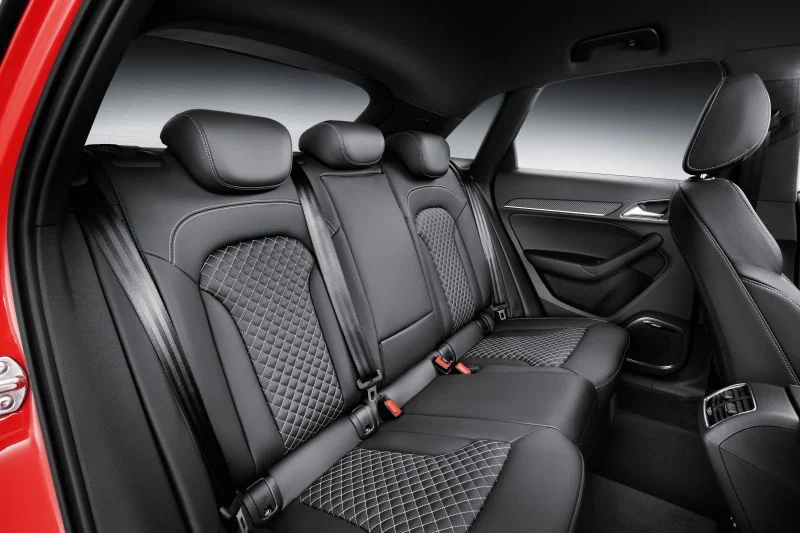 Audi RSQ3 2.5 TFSI (340 Hp) quattro S tronic2015 - 2016 thumbnail 4