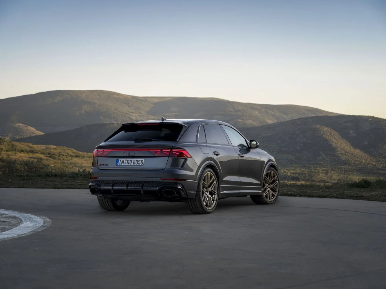 Audi RSQ8 4.0 TFSI V8 (600 Hp) Mild Hybrid quattro tiptronic2024 - thumbnail 11