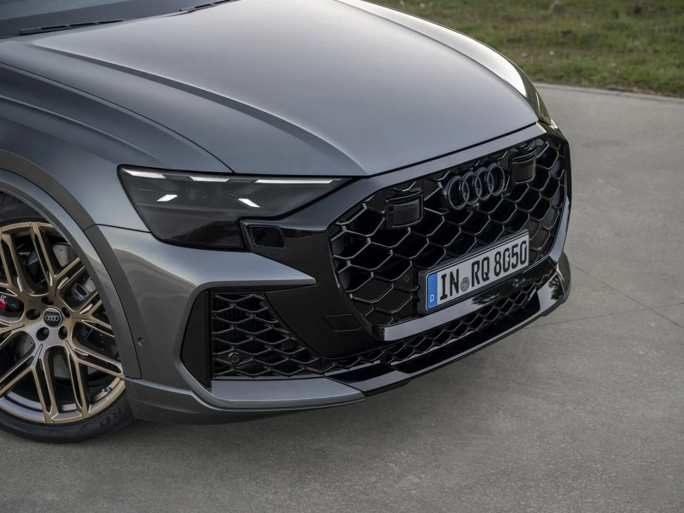 Audi RSQ8 4.0 TFSI V8 (600 Hp) Mild Hybrid quattro tiptronic2024 - thumbnail 5