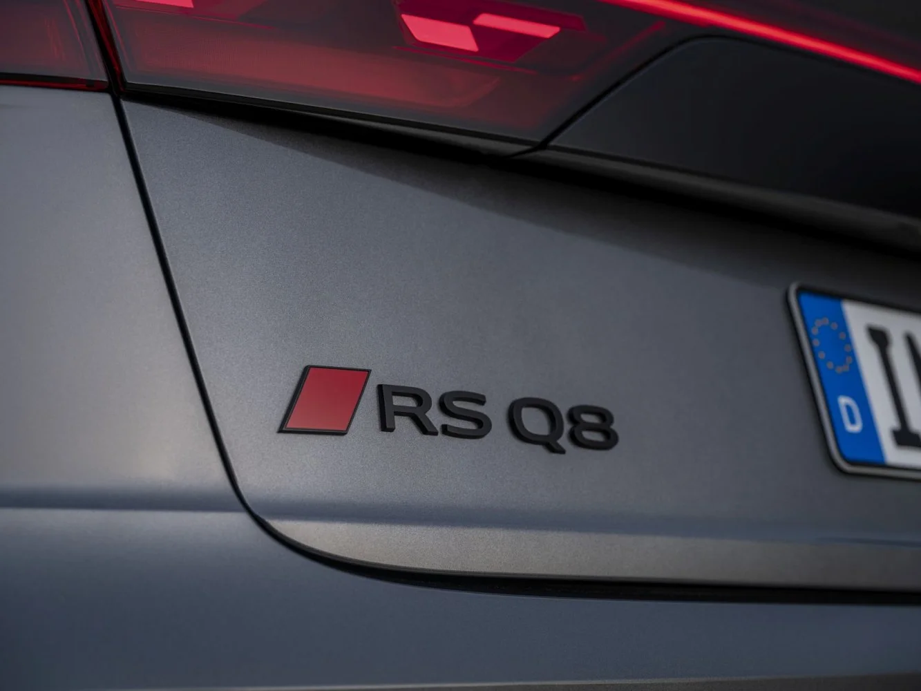 Audi RSQ8 4.0 TFSI V8 (600 Hp) Mild Hybrid quattro tiptronic2024 - thumbnail 6