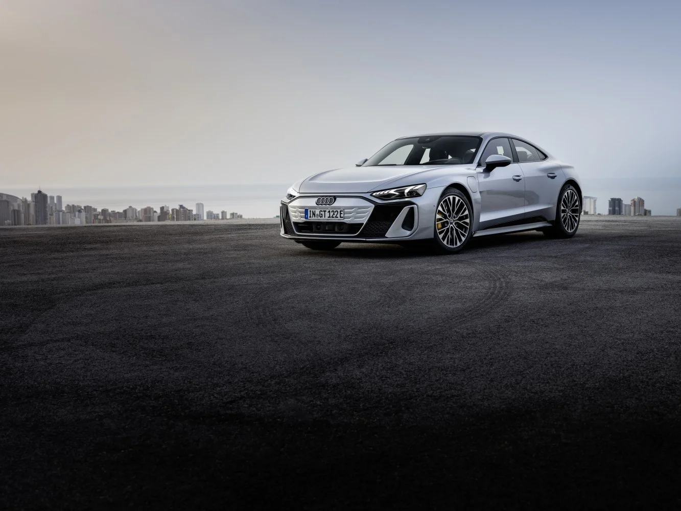 Audi S e-tron GT 105 kWh (679 Hp) quattro2024 - - 1