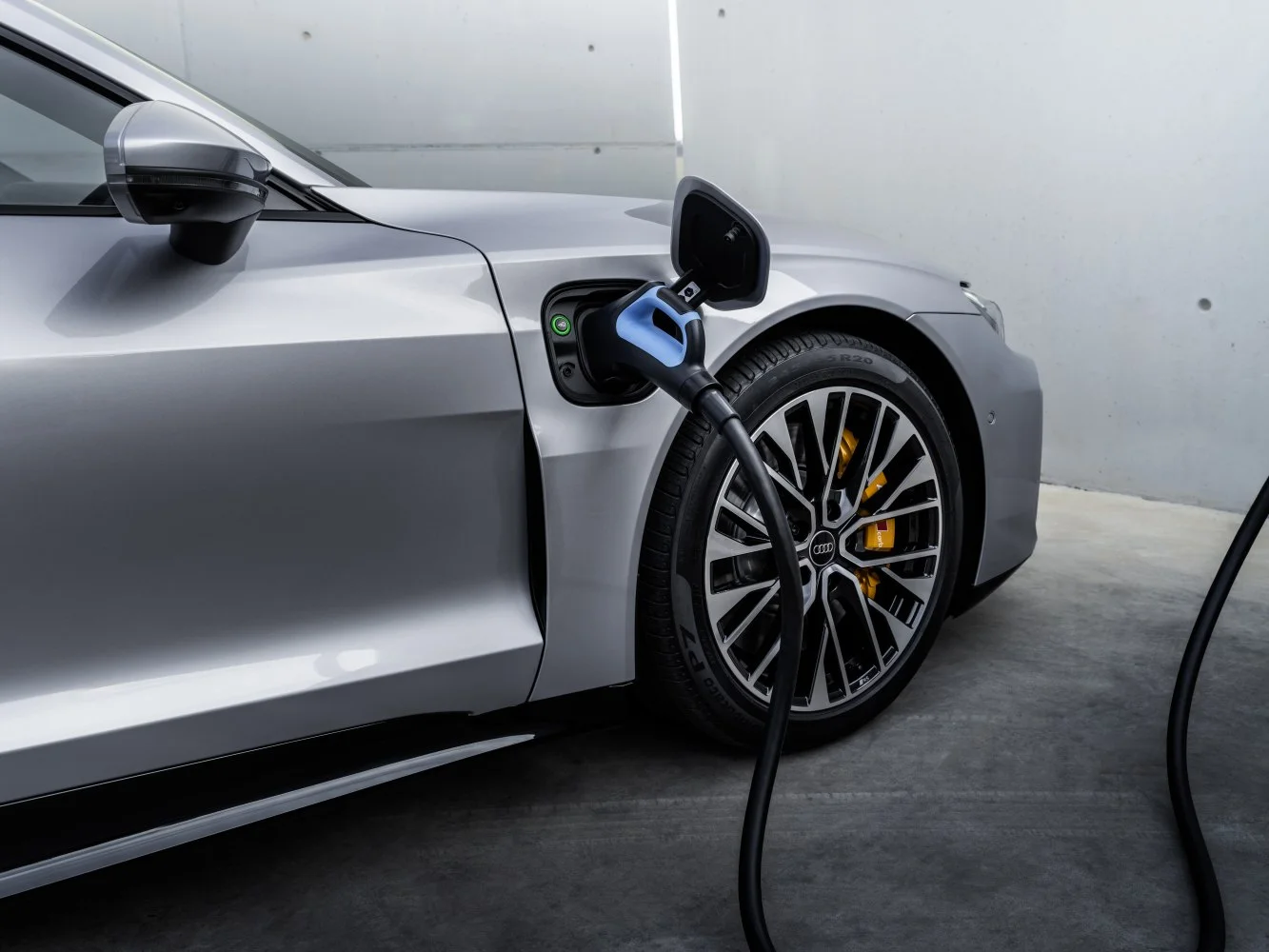 Audi S e-tron GT 105 kWh (679 Hp) quattro2024 - thumbnail 15
