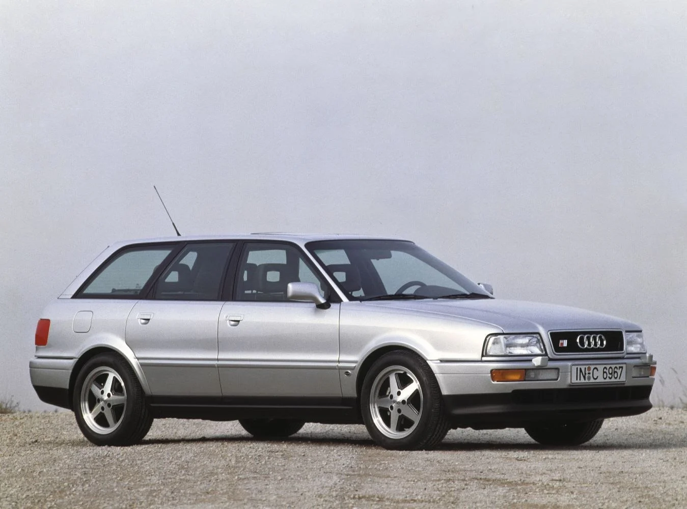 Audi S2 2.2i Turbo 20V (230 Hp) quattro1992 - 1995 thumbnail 6