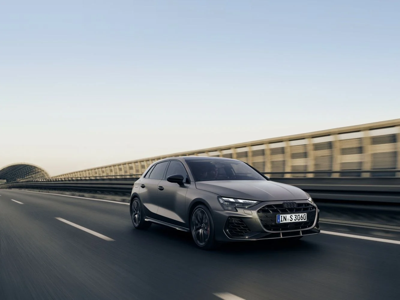 Audi S3 2.0 TFSI (333 Hp) quattro S tronic2024 - - 1